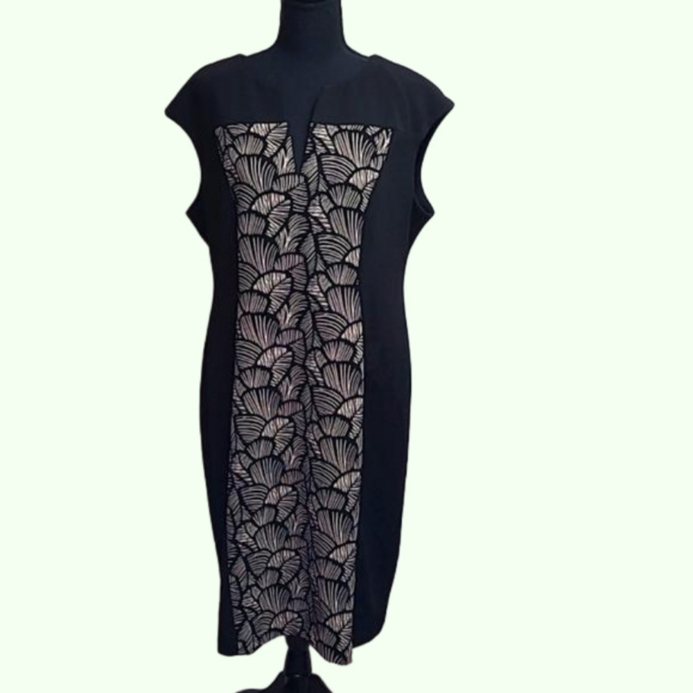 Connected apparel sleevless black dress with slimming front pattern. Sz. 16
